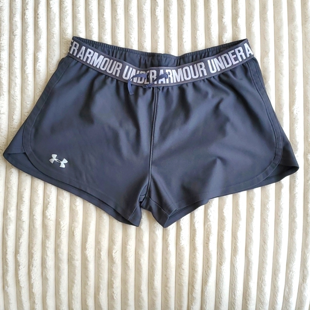 Under Armour Medium Gray Women's Athletic Shorts